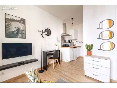 t2 meublé lumineux. - 2 min du cgr angoulême centre