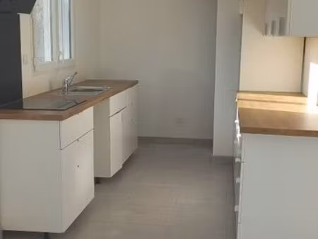 maison neuve dans quartier recherché