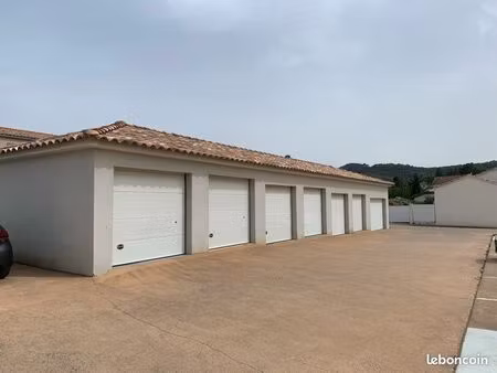 garage a loué oletta / saint florent