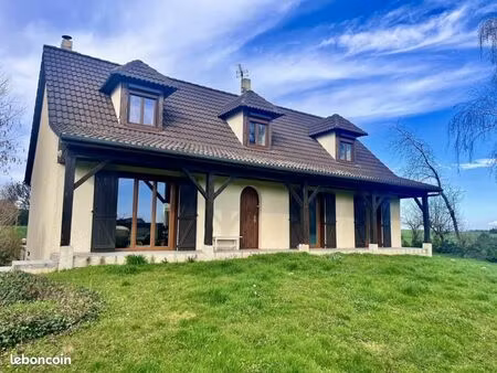 maison 8 pièces 155 m²