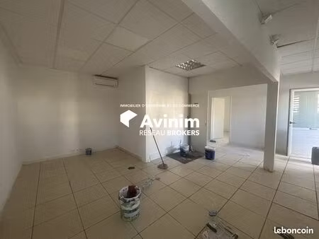 bureaux 109 m² petit-bourg