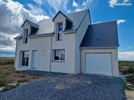 maison 6 pièces 105 m²