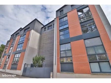 appartement 2 pièces 56 m²