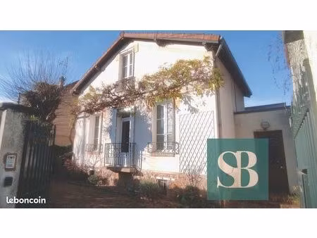 maison 5 pièces 126 m²