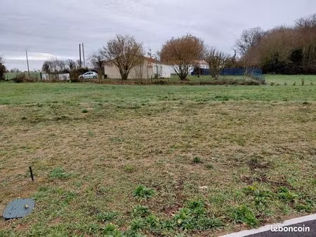 terrain 567 m² saint georges des coteaux