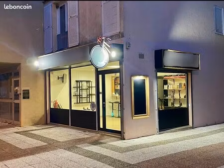 local à louer l'ayguade