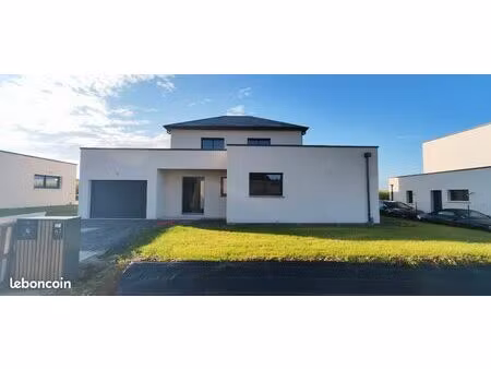 maison 6 pièces 140 m²