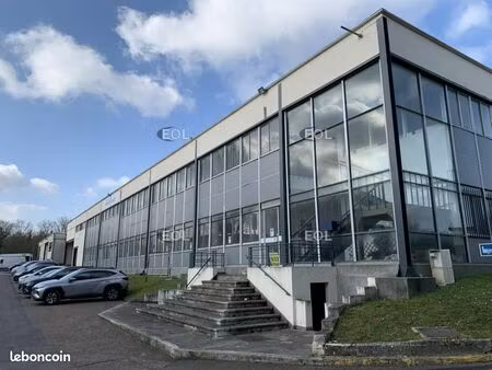 local d'activité 6 300 m²