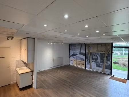 à vendre – murs commerciaux – caen péricentre côte de nacre