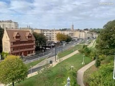 caen les quatrans 4 pièces 92m2 2 chambres terrasse vue château