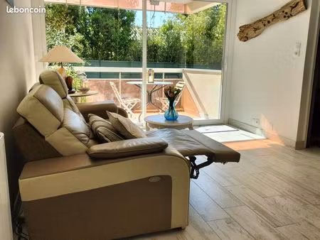 appartement t2 centre ville 300m plage