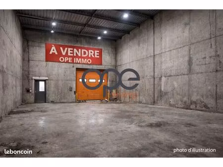 local 296 m² aubervilliers