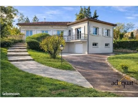 maison à vendre à champniers – 4 chambres  bureau indépendant et beau jardin proche commod