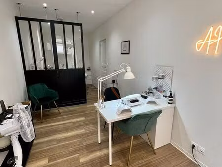 local commercial 21m2 centre carcasonne