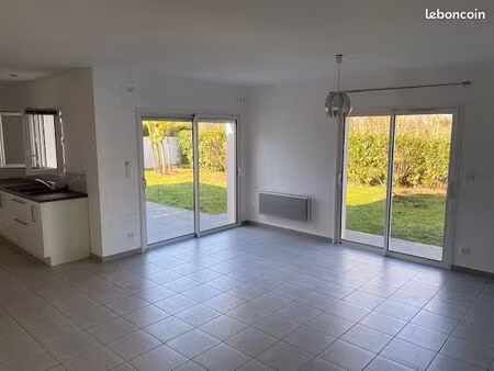 yves 17340 maison 4 pièces et jardin