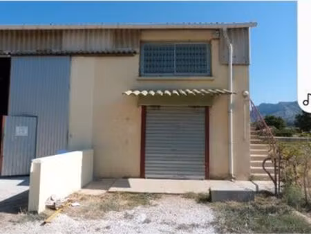 loue local commercial bureaux 160 m2