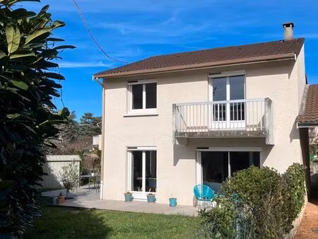 maison 117 m2  au calme et au coeur de craponne