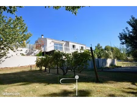 maison 6 pièces 175 m²