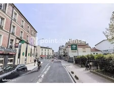 local commercial 103 m²