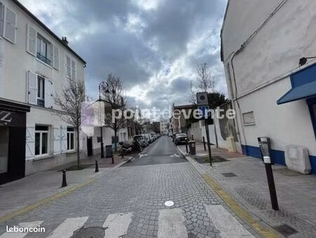 commerce vidéo/photo 54 m²