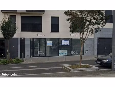 local commercial 191 m²