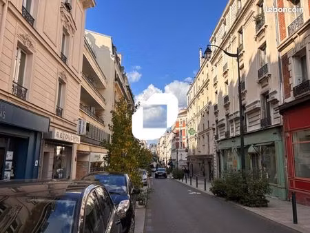 local commercial 85 m²