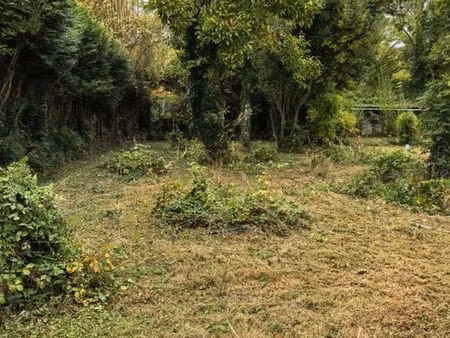 propriétaire vends en direct terrain constructible de 361 m2