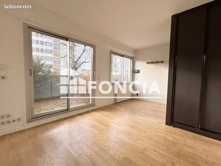 local commercial 23 m²