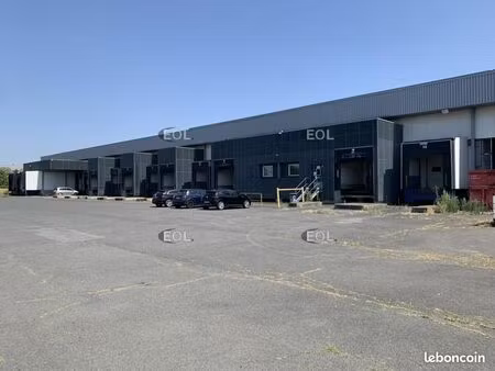 local industriel 5 315 m²