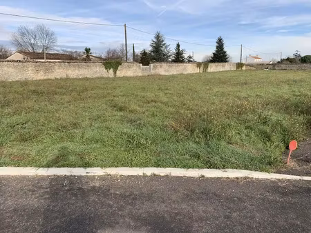 vente terrain 442 m² à cognac (16100)  56 000 €