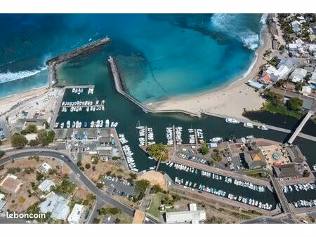restaurant au port st-gilles à vendre