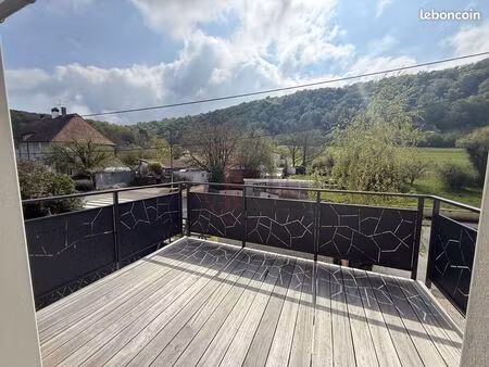 appartement 3 pièces 81 m²