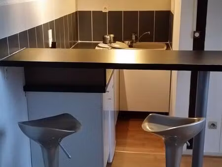 f1 bis chartres hyper centre