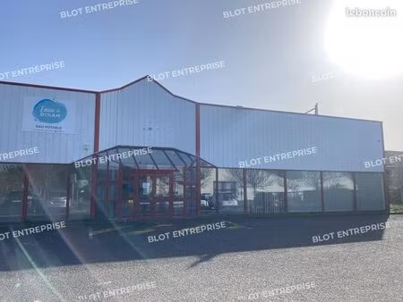 local d'activité 860 m²