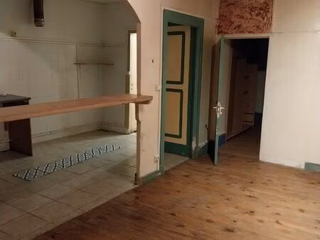 vends appartement centre die