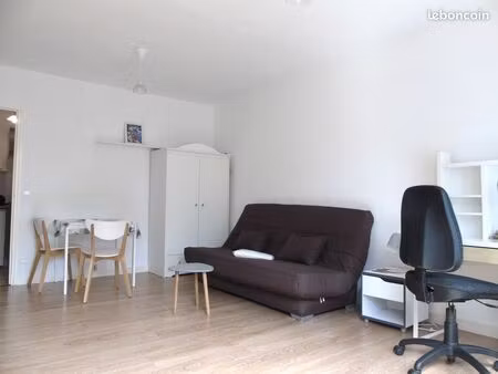 à louer t1 bis meublé  idéal étudiant ou alternant  centre (bd clemenceau)