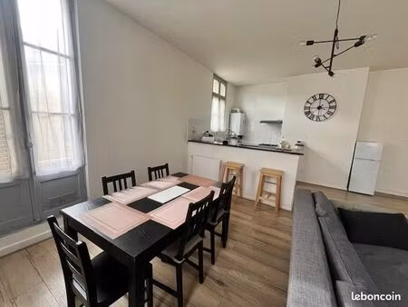 appartement t3 meublé – 94 m² – balcon – centre bergerac – 115 000