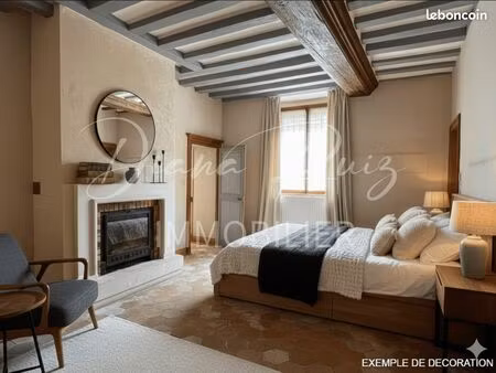maison 9 pièces 180 m²