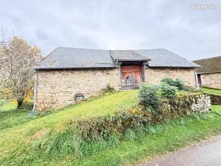 grange 2 pièces 135 m²