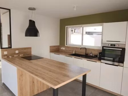 maison récente à mours saint eusèbe