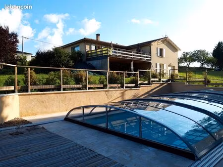 lot de 2 maisons à lisle dans un cadre naturel exceptionnel