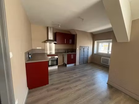 appartement t3 renove coeur de village