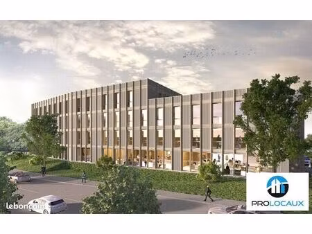 bureaux 1038 m² evreux