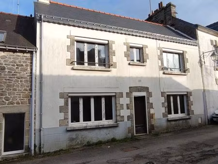 morbihan - guémené-sur-scorff- maison de bourg a renover
