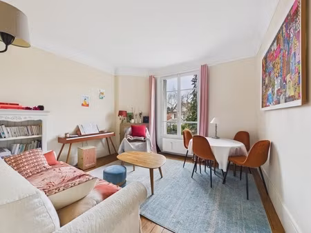 - 78000 versailles - quartier montreuil - charme de l'ancien - parquet moulures cheminees 