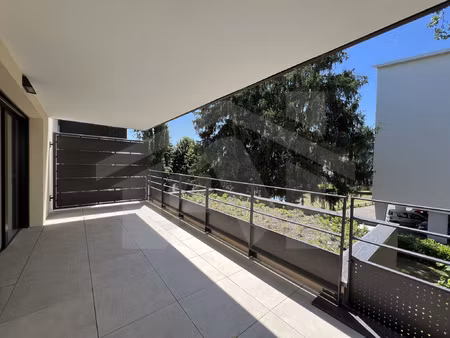 t3 le karat - voiron neuf