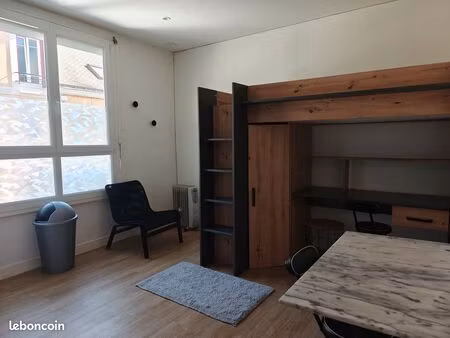 studio meublé – 16 m² – quartier calme & proche centre-ville