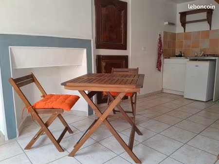 a louer f1 à châbons (38690)