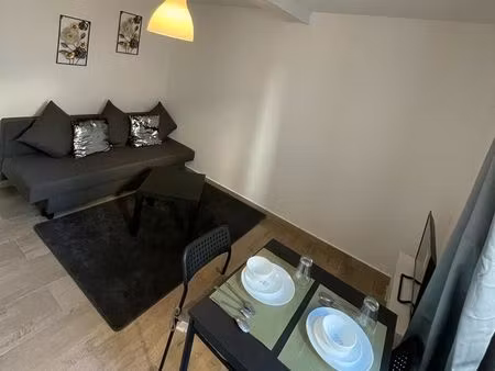 logement meublé électricité et eau inclus dans le loyer