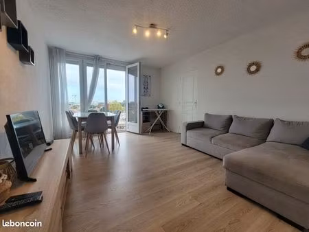 location 490euros/mois cc